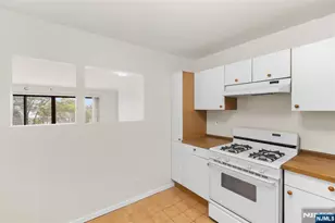 1150 River Road 4H, Edgewater, NJ 07020 - Photo 16