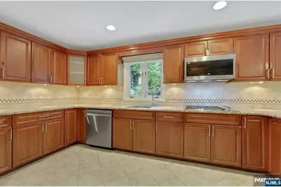 787 Winding Way, River Vale Township, NJ 07675 - Photo 14