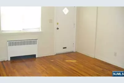 416 Palisade Avenue, Cliffside Park, NJ 07010 - Photo 4
