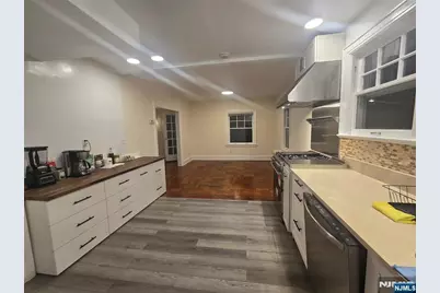 401 Conrad Road, Englewood, NJ 07631 - Photo 18