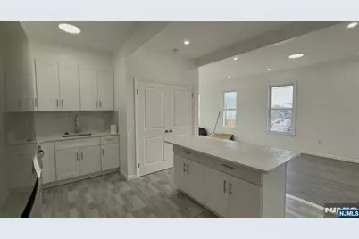 17 Kearny Avenue Apt2 #APT2, Kearny, NJ 07032 - Photo 8