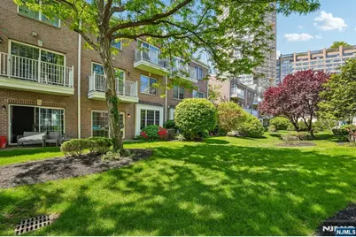 102 Abbie Court B1 #B1, West New York, NJ 07093 - Photo 28