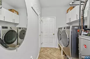 102 Abbie Ct, West New York, NJ 07093 - Photo 10