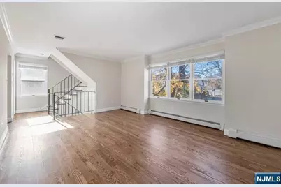 37-2 Smith Street 37-2 #37-2, Waldwick, NJ 07463 - Photo 12