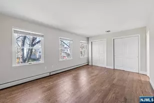 37-2 Smith Street 37-2, Waldwick, NJ 07463 - Photo 8