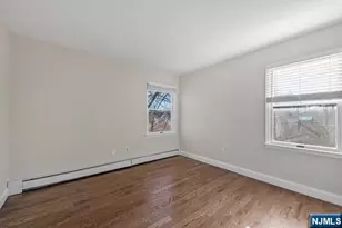 37-2 Smith Street 37-2, Waldwick, NJ 07463 - Photo 10