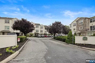 1625 Paterson Plank Road 5, Secaucus, NJ 07094 - Photo 2