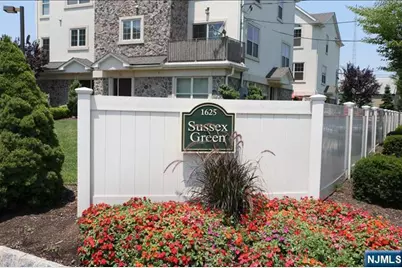 1625 Paterson Plank Road 5 #5, Secaucus, NJ 07094 - Photo 1