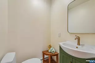 720 Maxwell Pl, Ridgewood, NJ 07450 - Photo 8