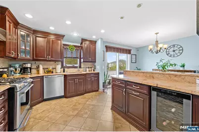11 Barbara Drive, Clifton, NJ 07013 - Photo 10