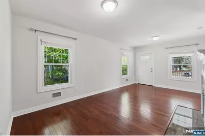 6 Elm Street 1 #1, Westwood, NJ 07675 - Photo 4