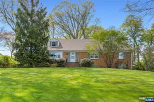 557 Taunton Rd, Wyckoff Township, NJ 07481 - Photo 1
