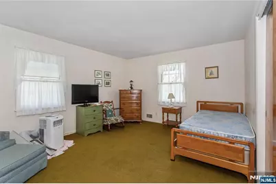 557 Taunton Road, Wyckoff Township, NJ 07481 - Photo 24