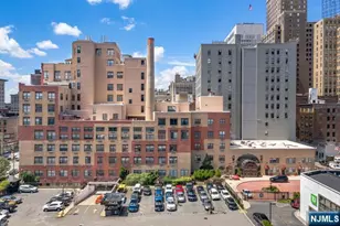 111 Mulberry Street 3P, Newark, NJ 07102 - Photo 2