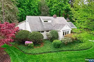 63 Alcott Rd, Mahwah, NJ 07430 - Photo 46