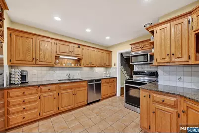 63 Alcott Road, Mahwah, NJ 07430 - Photo 18