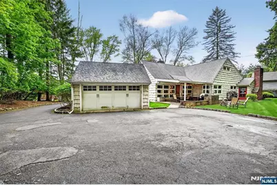 63 Alcott Road, Mahwah, NJ 07430 - Photo 6