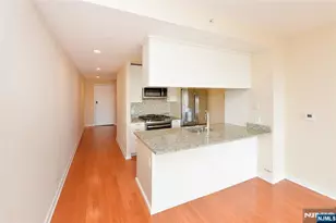 1111 Hudson Park 1111, Edgewater, NJ 07020 - Photo 6