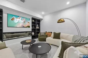 424 Ridgewood Ave, Paramus, NJ 07652 - Photo 40