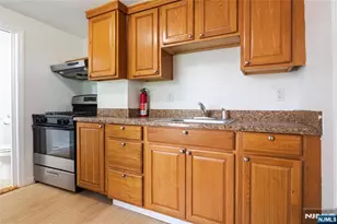 192 High St, Northvale, NJ 07647 - Photo 10