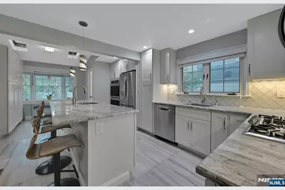 340 Sherman Avenue, Teaneck Township, NJ 07666 - Photo 6