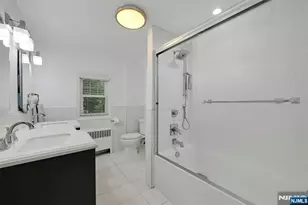 340 Sherman Ave, Teaneck Township, NJ 07666 - Photo 14
