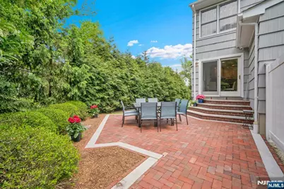 10 Carolina Place, Ridgewood, NJ 07450 - Photo 18