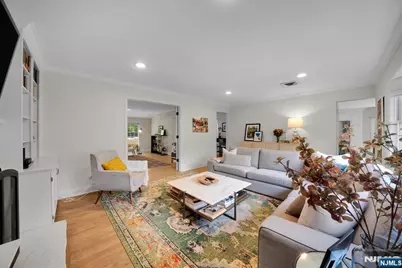 10 Carolina Place, Ridgewood, NJ 07450 - Photo 14