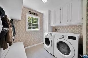 10 Carolina Pl, Ridgewood, NJ 07450 - Photo 22