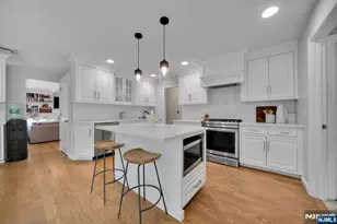 10 Carolina Pl, Ridgewood, NJ 07450 - Photo 16