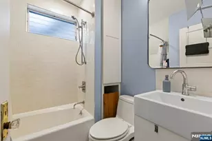 370 Undercliff Ave, Edgewater, NJ 07020 - Photo 28