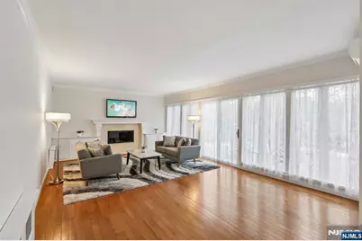 536 Illingworth Avenue, Englewood, NJ 07631 - Photo 16