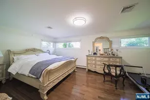 4 Mellon Ln, Tenafly, NJ 07670 - Photo 16