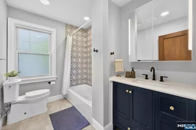653 Ridgewood Avenue, Montclair, NJ 07043 - Photo 16