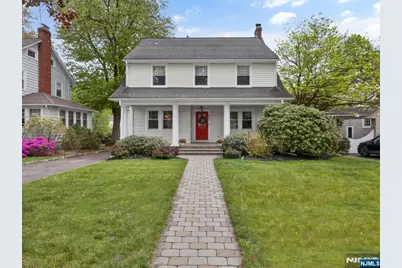 653 Ridgewood Avenue, Montclair, NJ 07043 - Photo 2