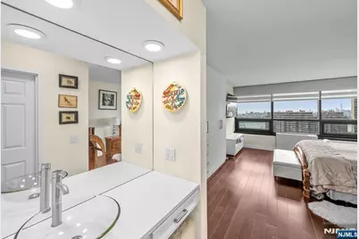 800 Palisade Avenue 1701 #1701, Fort Lee, NJ 07024 - Photo 36