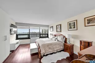 800 Palisade Ave 1701, Fort Lee, NJ 07024 - Photo 34