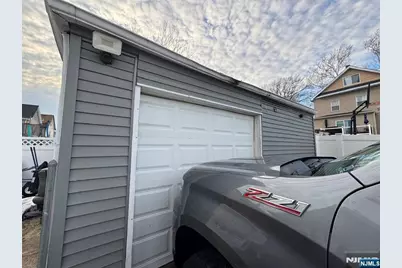 104 Hadley Avenue, Clifton, NJ 07011 - Photo 6