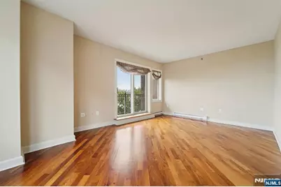 6210 City Place, Edgewater, NJ 07020 - Photo 14