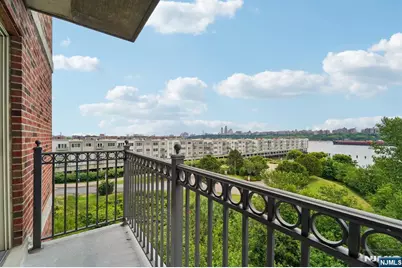 6210 City Place, Edgewater, NJ 07020 - Photo 34