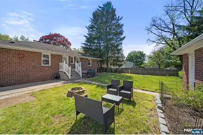 38 Carlson Court, Closter, NJ 07624 - Photo 26