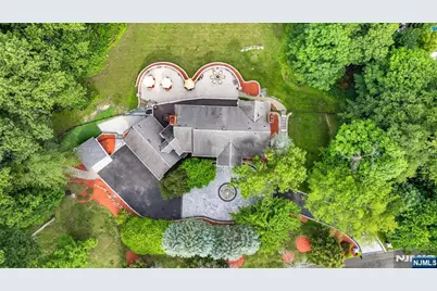 317 Rock Ridge Court, Franklin Lakes, NJ 07417 - Photo 42