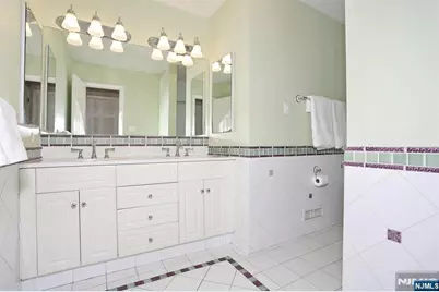 800 Glenside Court, Oradell, NJ 07649 - Photo 22