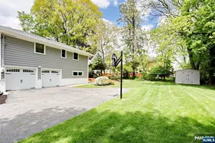 800 Glenside Ct, Oradell, NJ 07649 - Photo 34