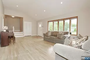 800 Glenside Ct, Oradell, NJ 07649 - Photo 6