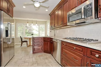 800 Glenside Court, Oradell, NJ 07649 - Photo 12