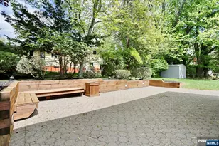 800 Glenside Ct, Oradell, NJ 07649 - Photo 38