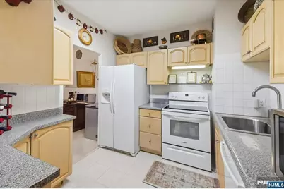 180 Lafayette Ave 4G #4G, Passaic, NJ 07055 - Photo 14