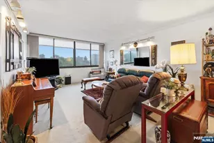 180 Lafayette Ave 4G, Passaic, NJ 07055 - Photo 6