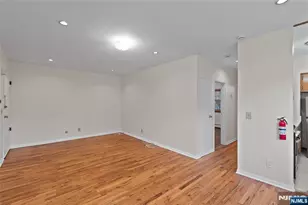 239 Crescent Ln 1, Cliffside Park, NJ 07010 - Photo 10